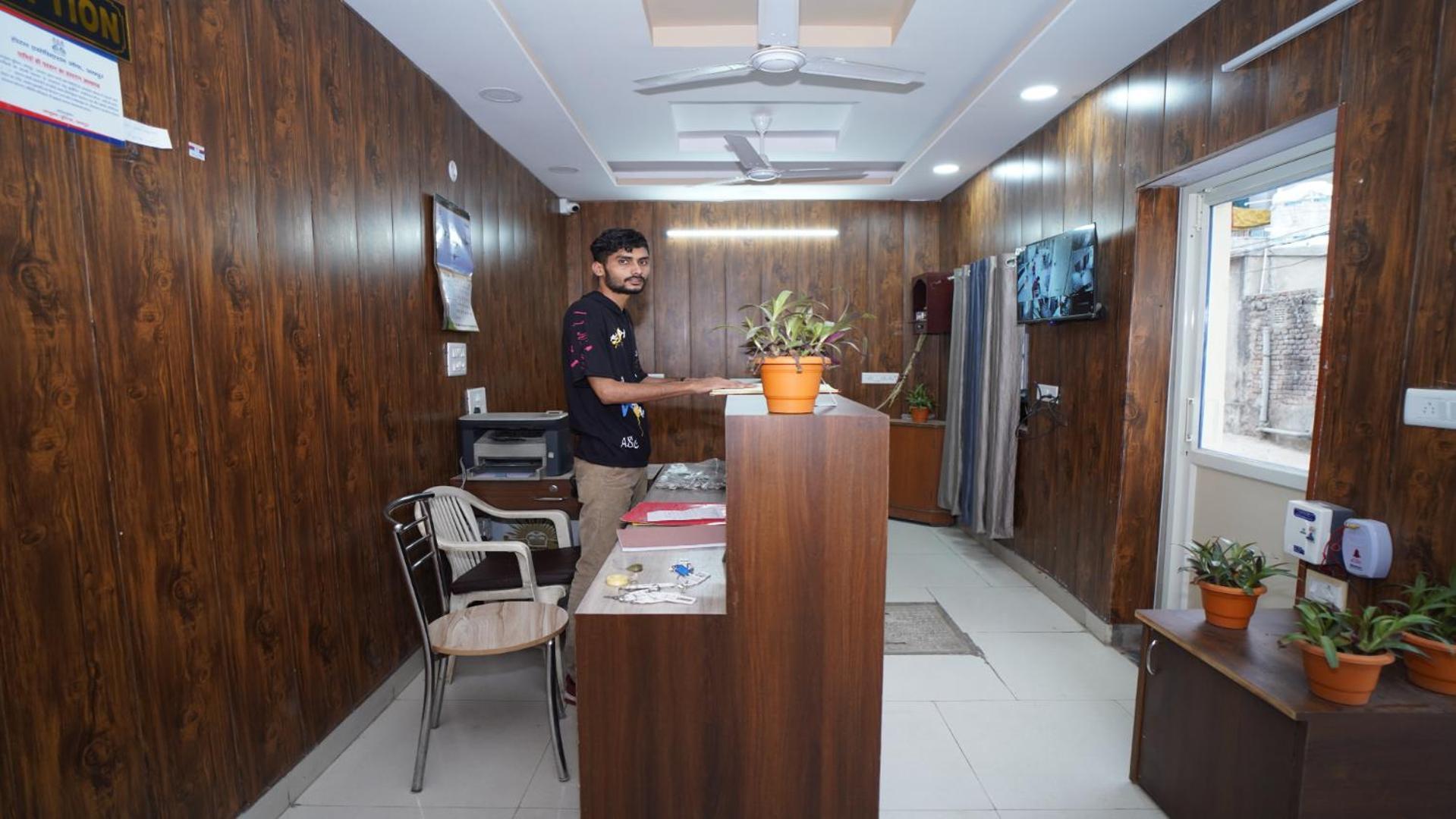 Hotel Apoorv - Near Jaipur Railway Station Exterior foto